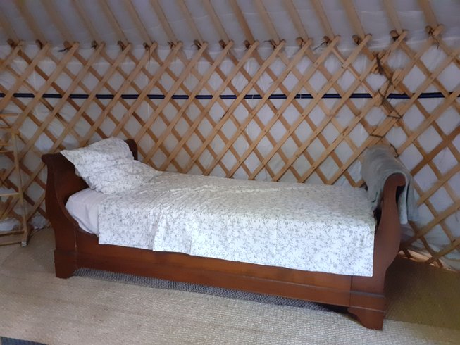 Hébergement AbracadaRoom : La Yourte à la douceur des chênes - Image 7