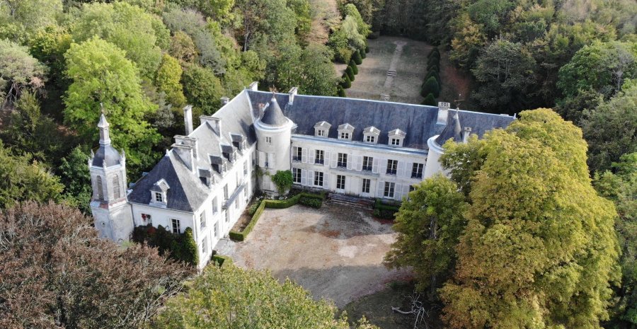 Domaine AbracadaRoom : Château de Charnizay - Image 1