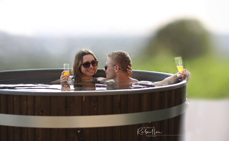 Domaine AbracadaRoom : LES HAUTS DU REBEILLOU - CABANE SPA - Image 6