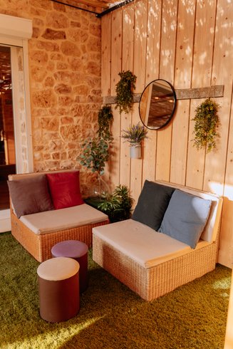 Domaine AbracadaRoom : Le baldaquin,  séjour romantique en Provence - Image 28