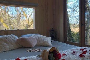 Cabane lodge avec spa privatif dans le Lot