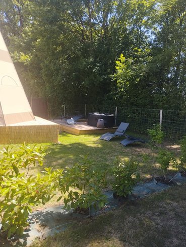 Hébergement AbracadaRoom : Le Tipi de L'Orée des 4 chemins & Spa - Image 13