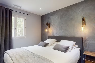 Gîte Loft & Spa privatif à Saint-Chamassy (3)