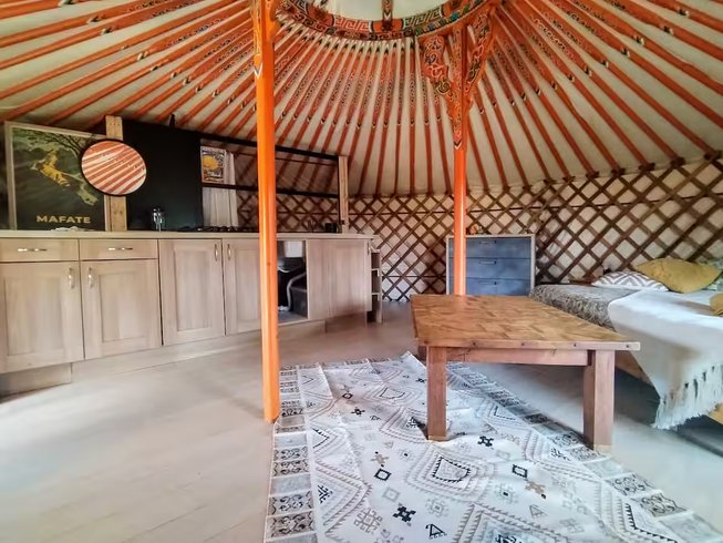 Hébergement AbracadaRoom : La Yourte en Provence - Image 5