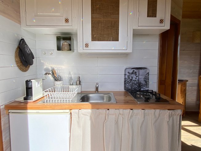 Hébergement AbracadaRoom : La roulotte du verger - Image 6