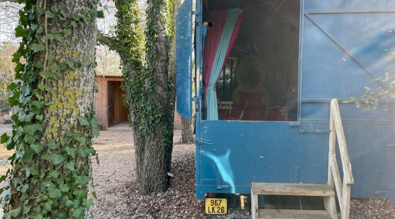 Hébergement AbracadaRoom : Le Truck-Lodge le UNIC OM - Image 7