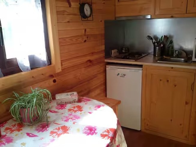 Hébergement AbracadaRoom : La Roulotte au Moulin de la Fontaine & Spa - Image 10