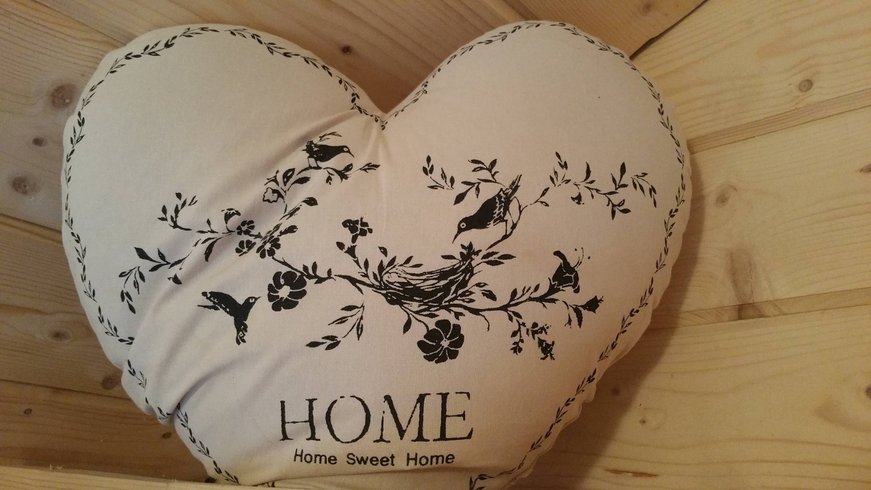 Hébergement AbracadaRoom : Roulotte Romantique - Image 10