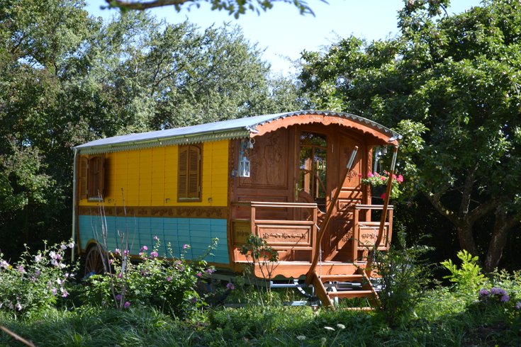 Hébergement AbracadaRoom : Roulotte Tzigane - Image 1