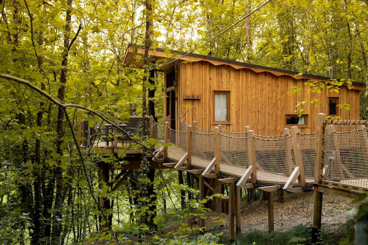 Cabane avec spa "Carrelet" PMR ou Familiale à Lamothe-Fénelon (2)