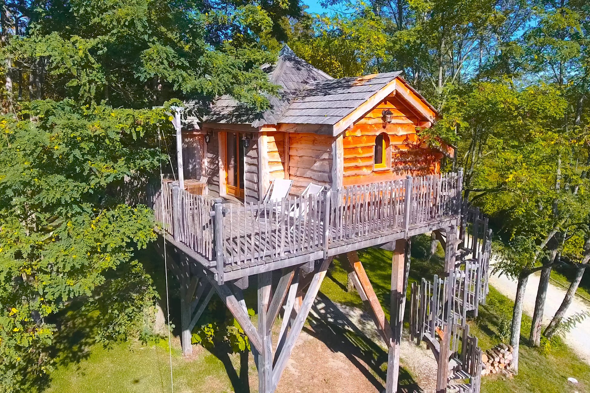 Hébergement UnicStay : Château perché à Le Nizan