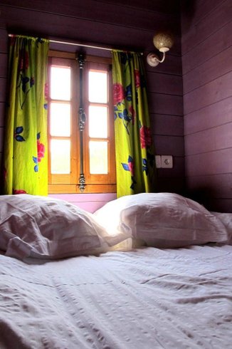 Hébergement AbracadaRoom : La Roulotte Verte du Lauragais - Image 3