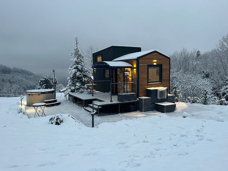 Domaine AbracadaRoom : Tiny house jura - Image 6