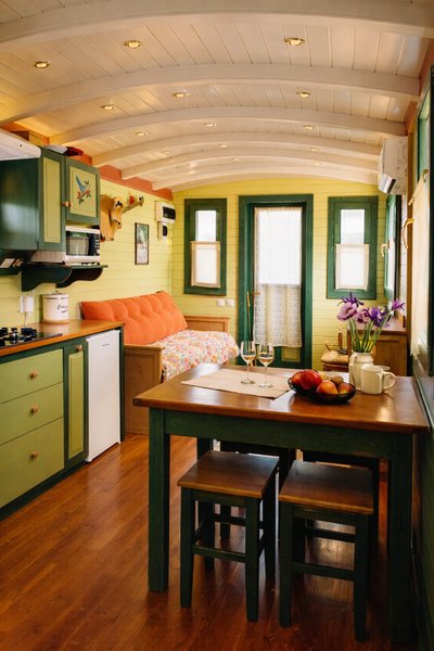 Hébergement AbracadaRoom : La Roulotte des Clartés - Image 6