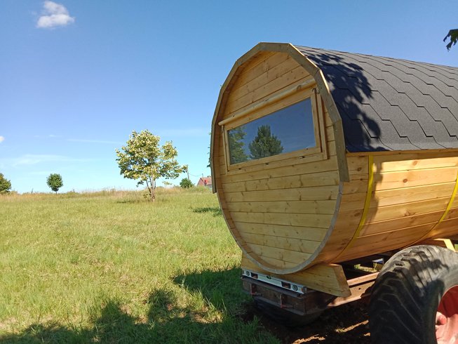 Hébergement AbracadaRoom : Nuit insolite en tonneau - Image 1