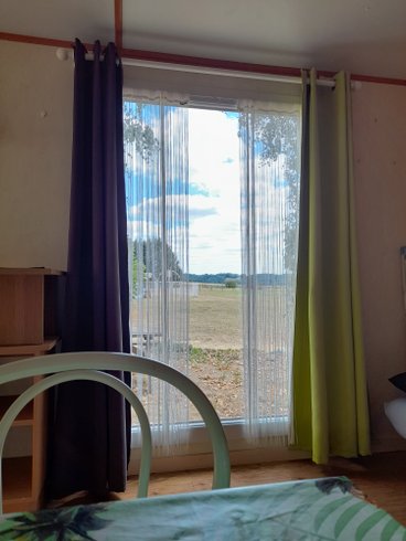 Hébergement AbracadaRoom : Chalet Nature & Bois con vistas al campo - Image 5