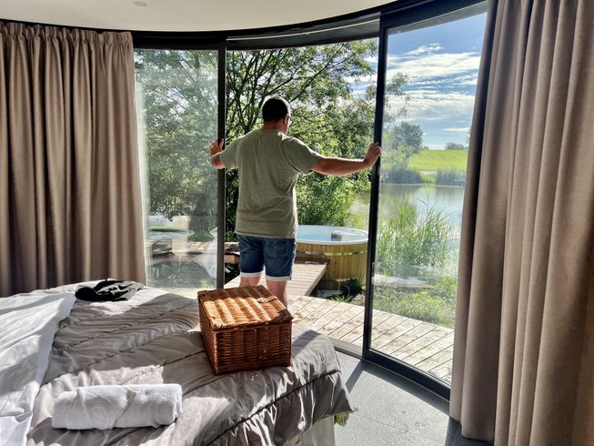 Hébergement AbracadaRoom : LUMIPOD SPA BIEN-ETRE - Image 7