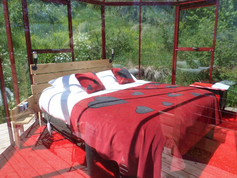 Hébergement AbracadaRoom : Kiosque Glam, accès piscine & SPA - Image 7