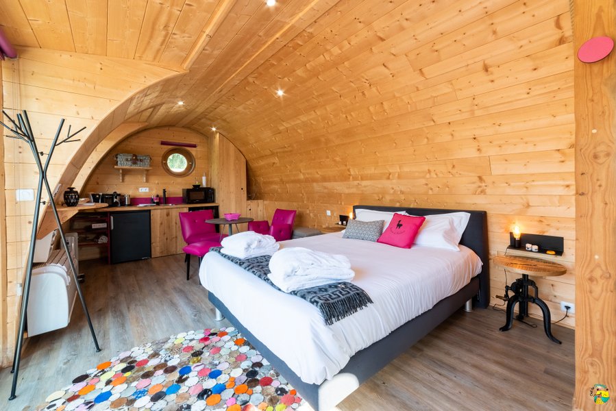 Hébergement AbracadaRoom : Lodge Duo Flottant Les Preuses Spa et sauna privé - Image 3