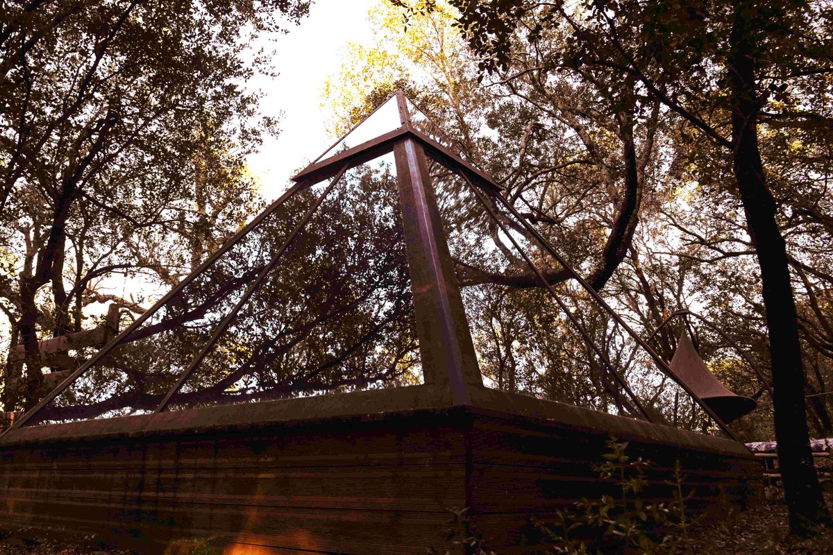 La Pyramide de verre à Maureillas-Las-Illas (4)