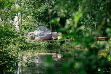 La Bulle au bord de l'eau & Spa à Epagne Epagnette (1)