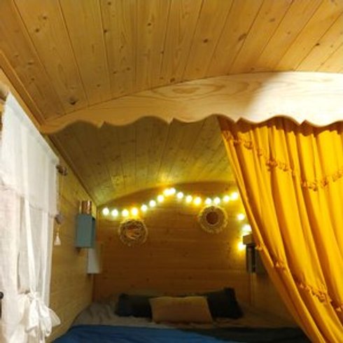 Hébergement AbracadaRoom : la Roulotte D'elfes & spa (climatisée) - Image 4