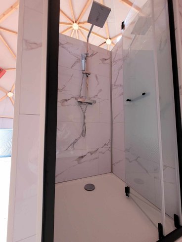 Hébergement AbracadaRoom : Infinie Bulle & Spa - Image 8