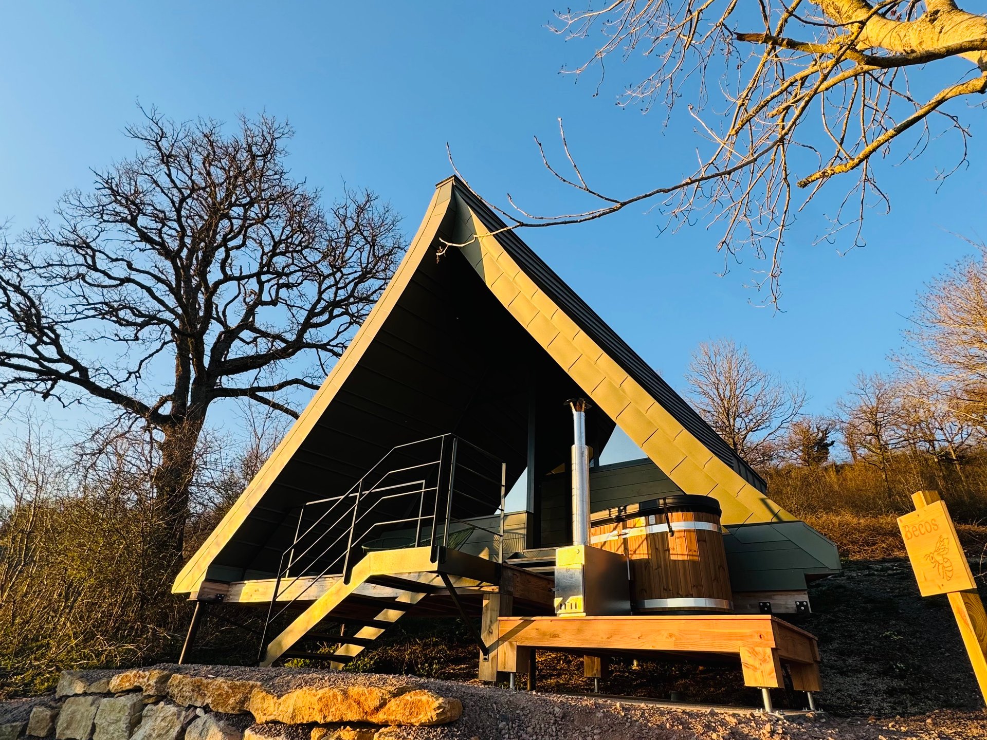 Becos : ecolodge de luxe en pleine nature avec vue et bain nordique