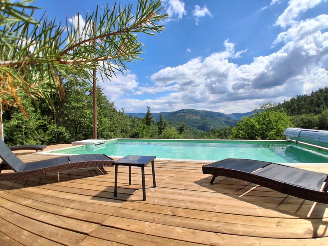 Hébergement AbracadaRoom : Le Nid, perché à la cime de l'arbre & Piscine - Image 2