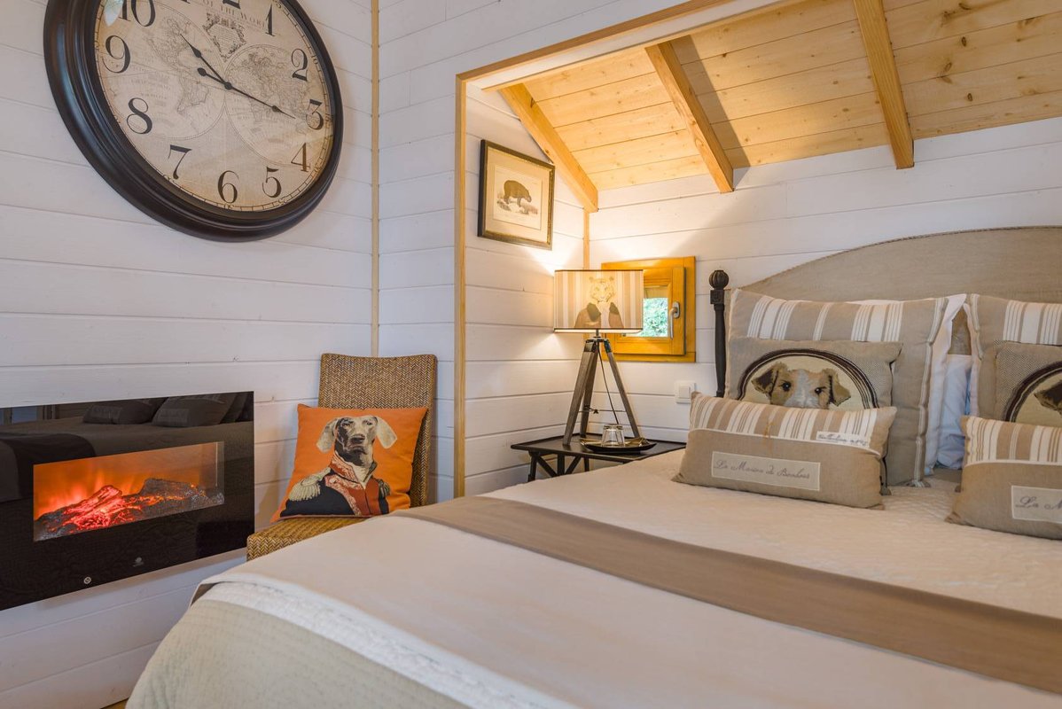 lit cabane