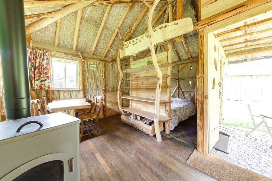 Hébergement AbracadaRoom : La Cabane en Paille - Image 2