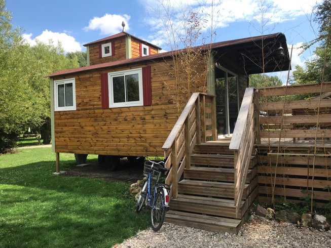 Hébergement AbracadaRoom : Château Mobile & Spa - Image 1