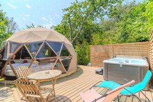 Dôme Fiore avec jacuzzi