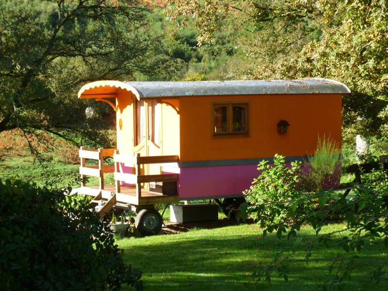 Hébergement AbracadaRoom : La Roulotte Tzigane - Image 4