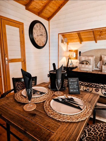 Hébergement AbracadaRoom : Cabane Spa Out of Africa - Image 13