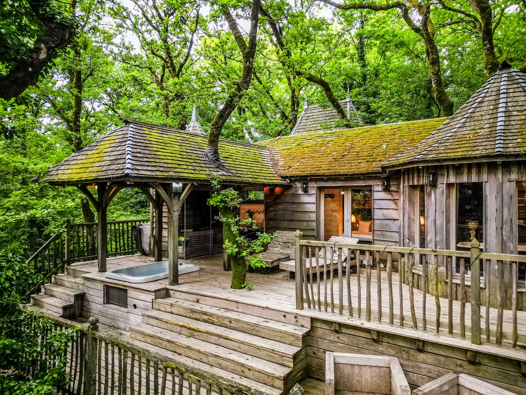 Cabane Château Puybeton & Spa & Sauna à Beaumontois En Perigord (1)