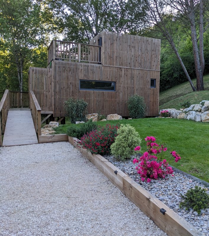 Cabane Kubôval & Spa privatif à Saint Antonin Noble Val (2)