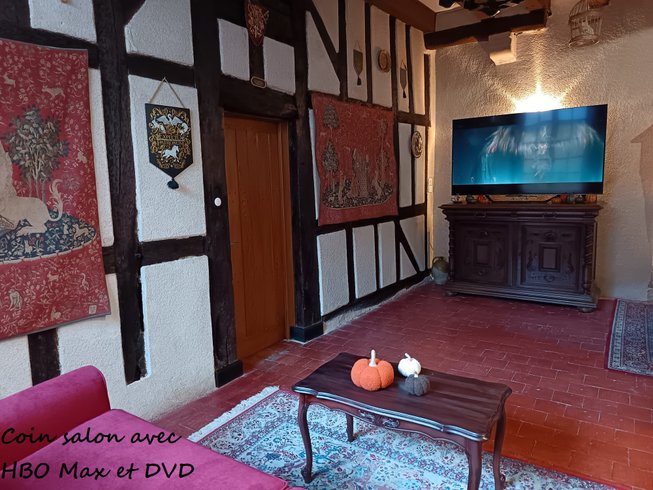 Hébergement AbracadaRoom : Suite des 7 Sorciers, nuit dans une Chapelle d'un Manoir Magique - Image 19