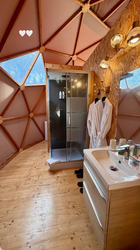 "M"ANON-Dôme Géodésique, piscine, spa et sauna. à Malves En Minervois (67)
