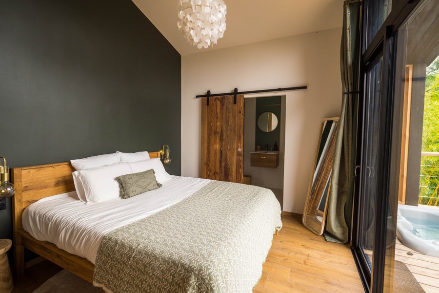 Cabane Petite Ourse & Spa — photo 2