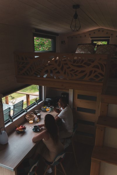Hébergement AbracadaRoom : La Tiny House & SPA du Lutin Many - Image 16