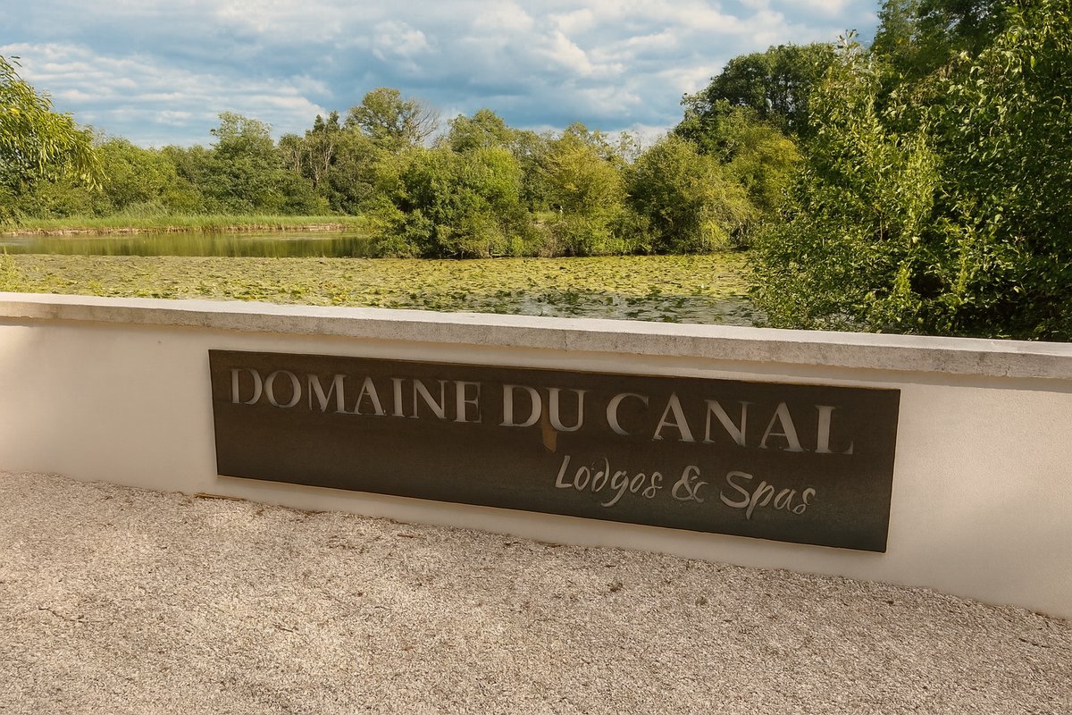 Lodge haut de gamme & bain nordique privatif au bord du Canal de Briare à 1h15 de Paris à Montcresson (29)