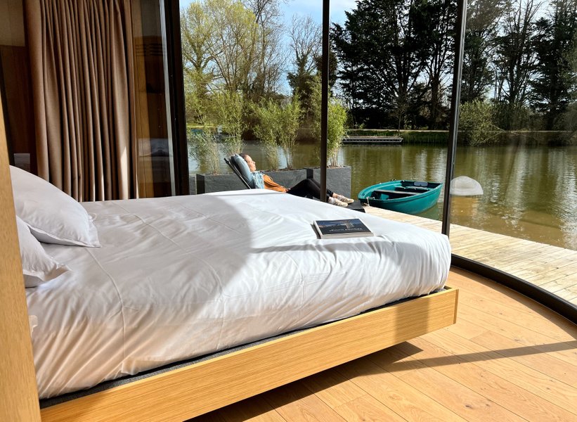Hébergement AbracadaRoom : LUMIPOD SPA FLOTTANT - Image 4