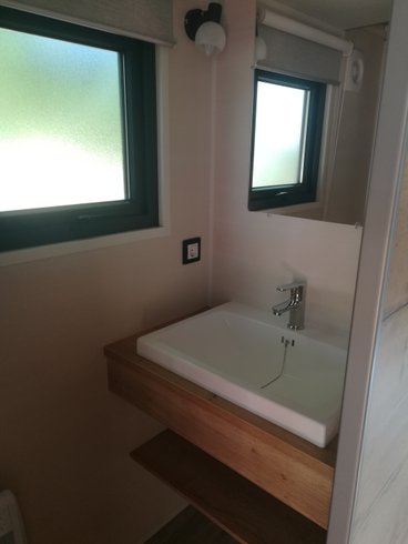 Hébergement AbracadaRoom : Tiny home au Village Vacances & Camping du Lac Saint Georges - Image 12