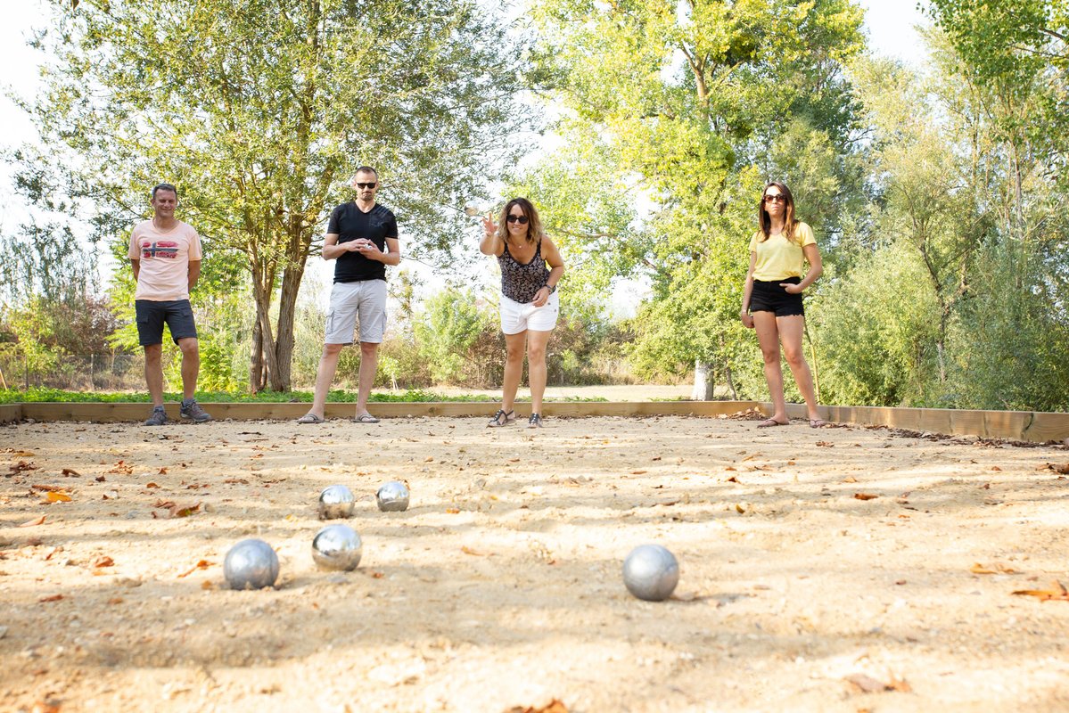 Bulle sur pilotis à Gravon (7)