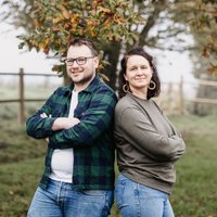 Nous, c'est Fanny et Pierre-Yves. 