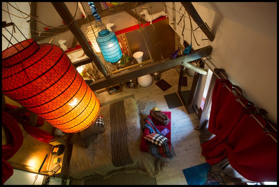Hébergement AbracadaRoom : La Suite Voltige - Image 20