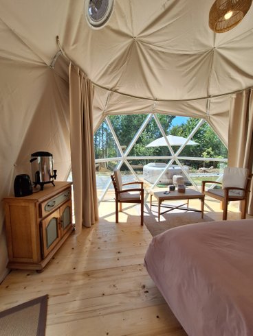 Hébergement AbracadaRoom : Dôme romantique avec petit-déjeuner et jacuzzi - Image 5