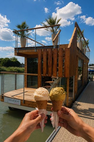 Domaine AbracadaRoom : Houseboat Camargue - Image 18