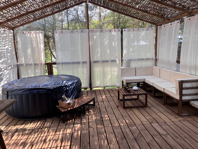 Hébergement AbracadaRoom : Cabane Romantique avec Jacuzzi - Image 4